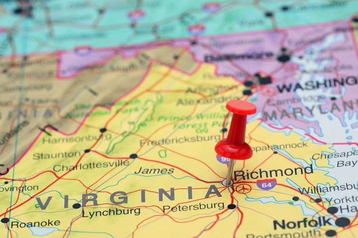 Richmond pinned on a map of USA A map of the state of Virginia with a pushpin on Richmond